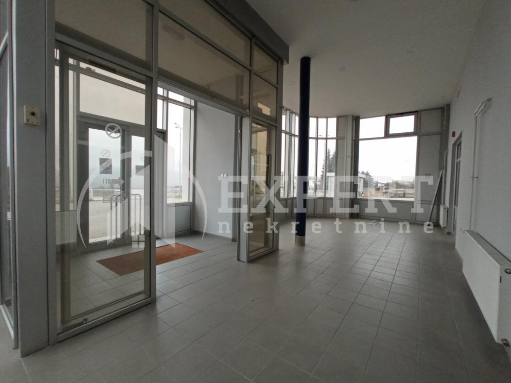 Slika 5 - Čamurlijski put,  Lokal za izdavanje, 760m2, 3.420€