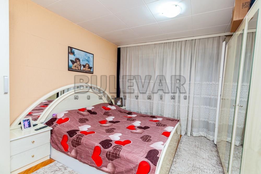 Slika 5 - Bulevar Nemanjića, Trosoban stan na prodaju, 77m2, 154.000€