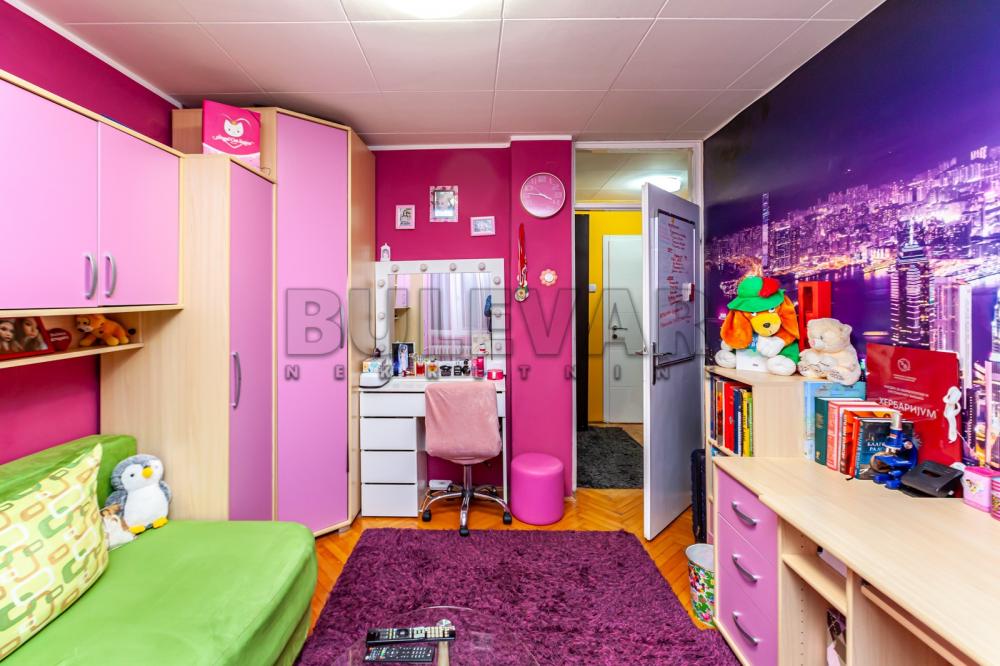 Slika 8 - Bulevar Nemanjića, Trosoban stan na prodaju, 77m2, 154.000€