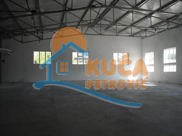 Slika 3 - Stevana Sinđelića,  Lokal za izdavanje, 1200m2, 3.600€