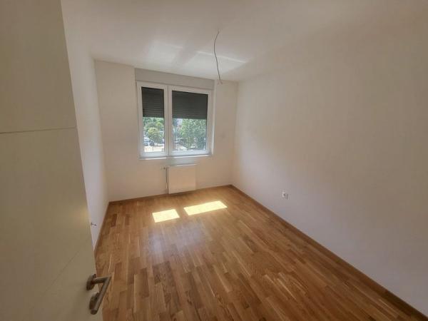Slika 6 - Četvorosoban stan na prodaju, 85m2, 214.500€