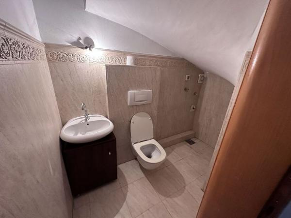 Slika 8 - Petosoban stan na prodaju, 154m2, 257.500€