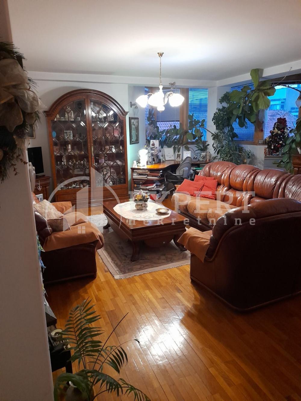 Slika 1 - Prvomajska, Četvorosoban stan na prodaju, 111m2, 222.000€