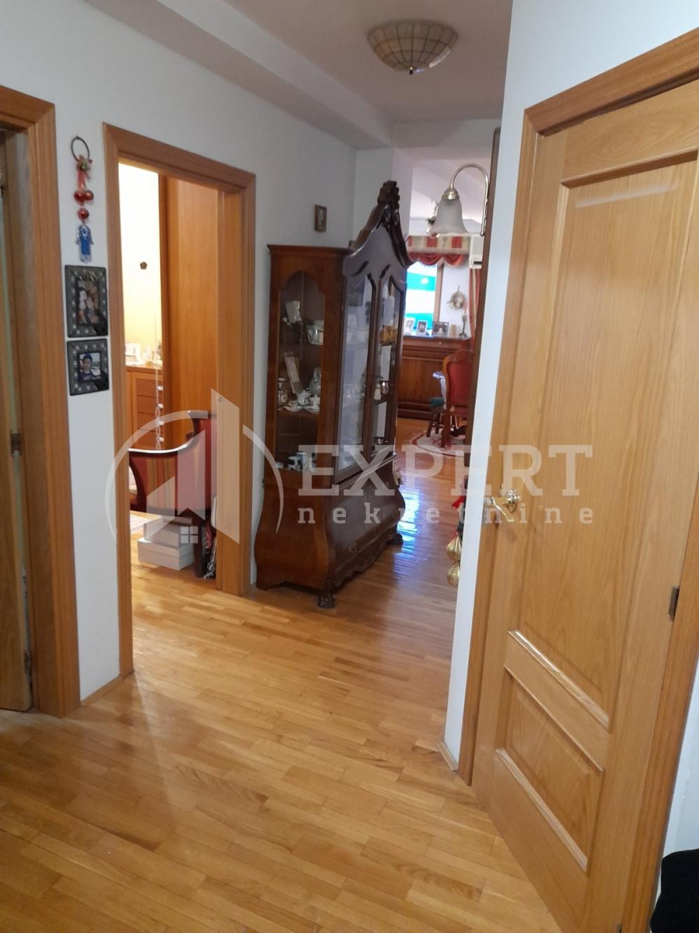 Slika 9 - Prvomajska, Četvorosoban stan na prodaju, 111m2, 222.000€