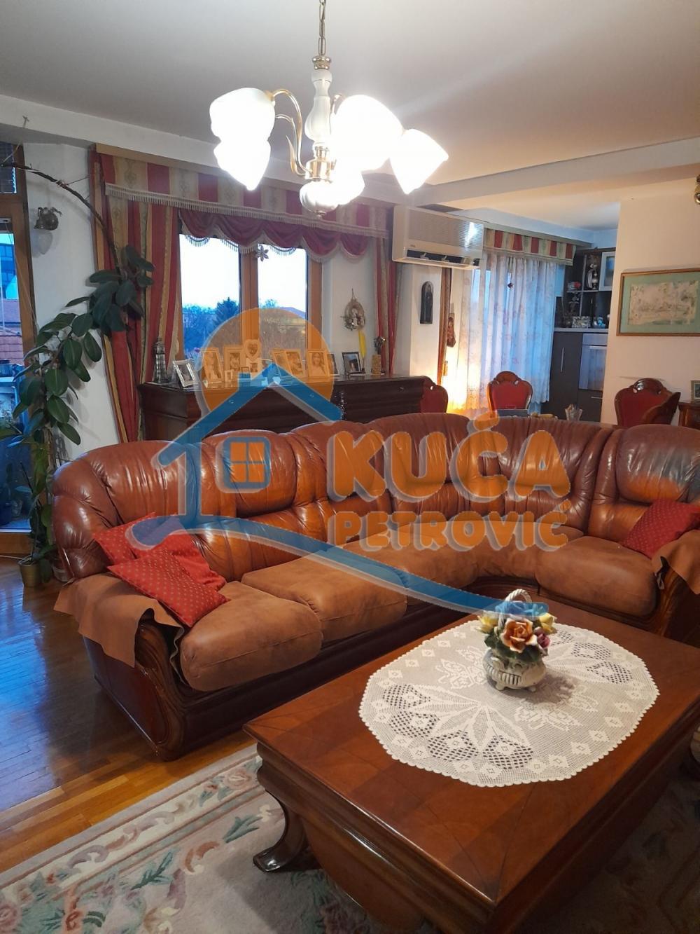 Glavna slika -Prvomajska, Četvorosoban stan na prodaju, 111m2, 222.000€