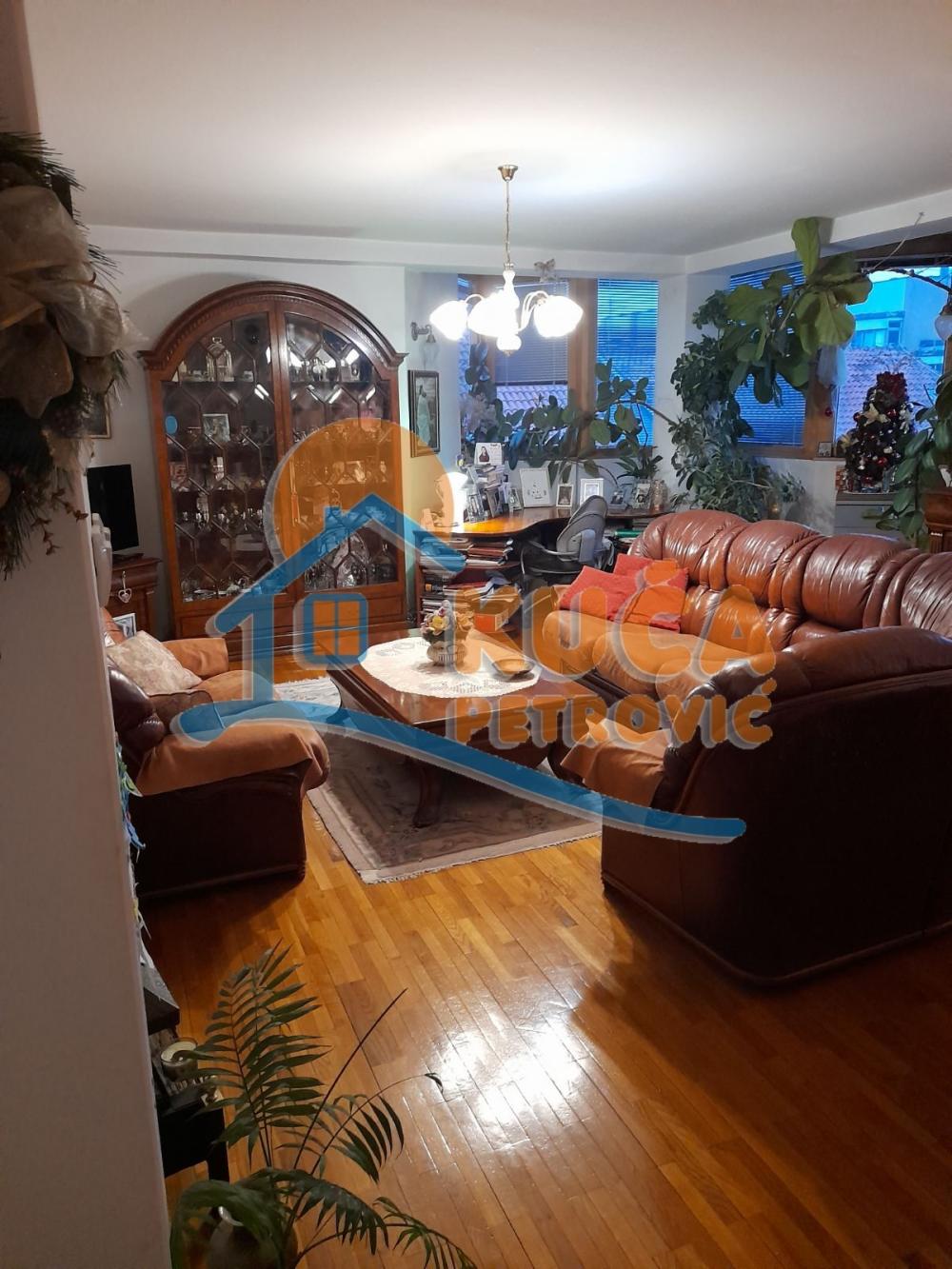 Slika 1 - Prvomajska, Četvorosoban stan na prodaju, 111m2, 222.000€