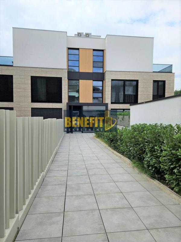 Slika 1 - Četvorosoban stan na prodaju, 173m2, 1.100.000€