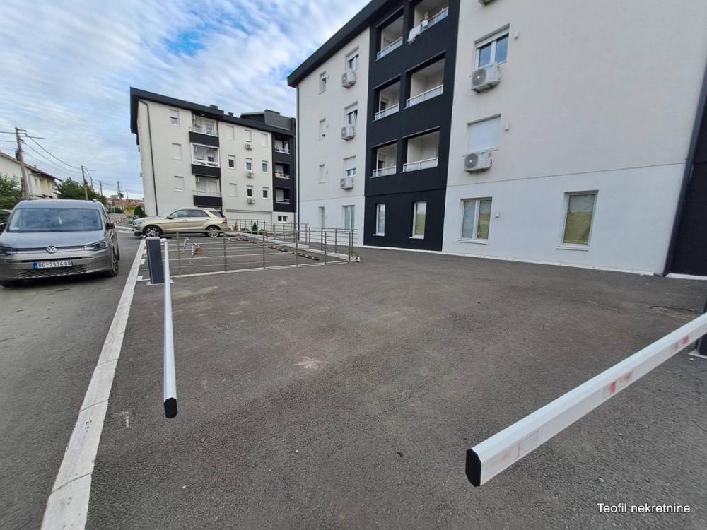 Slika 9 - Ristin potok,  Lokal na prodaju, 400m2, 359.900€