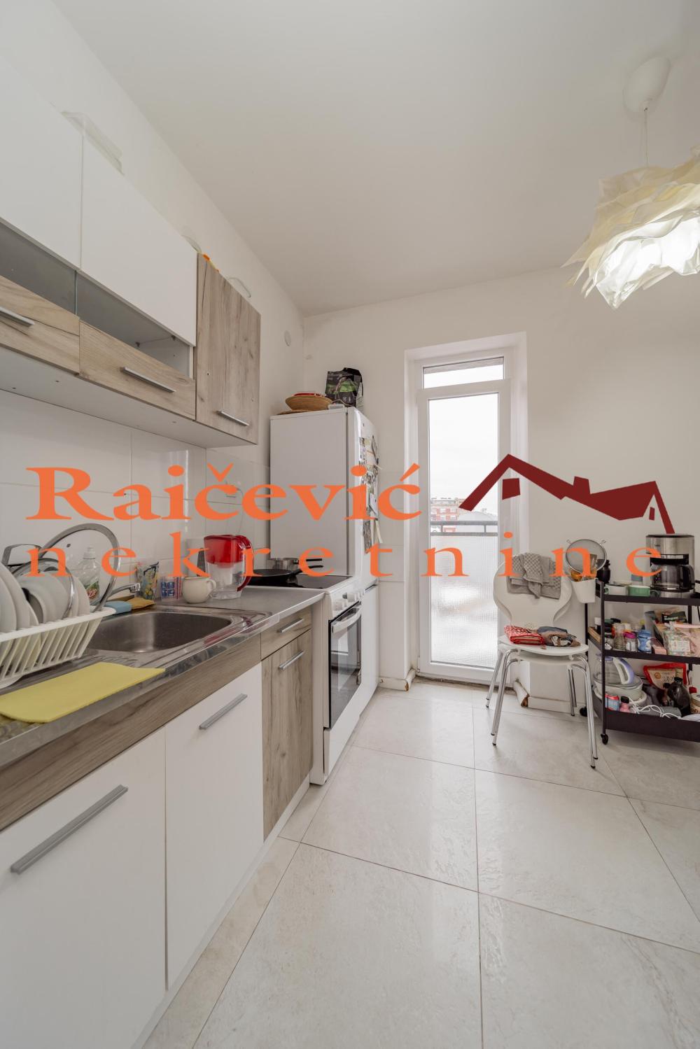 Slika 6 - Pozarevacka, Dvosoban stan na prodaju, 48m2, 179.000€