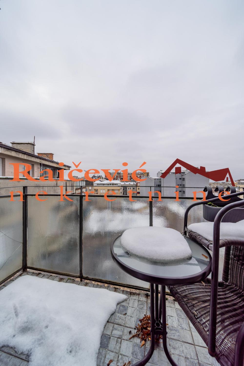 Slika 9 - Pozarevacka, Dvosoban stan na prodaju, 48m2, 179.000€