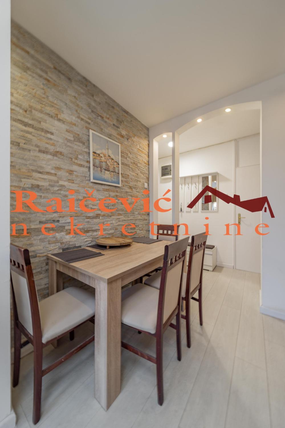 Slika 5 - Bulevar Zorana Djindjica, Trosoban stan na prodaju, 64m2, 230.000€