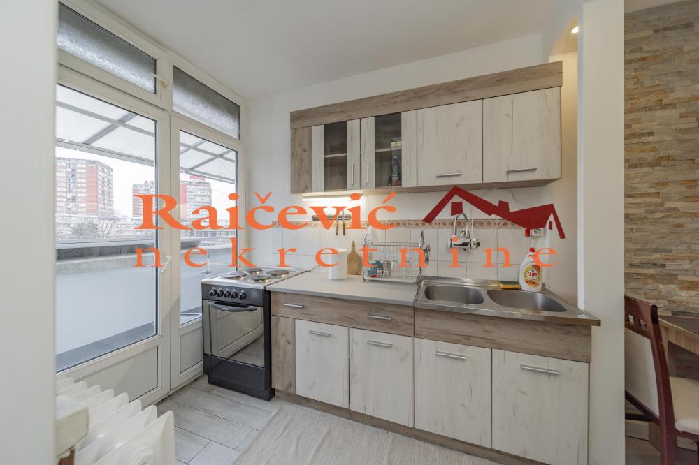 Slika 7 - Bulevar Zorana Djindjica, Trosoban stan na prodaju, 64m2, 230.000€