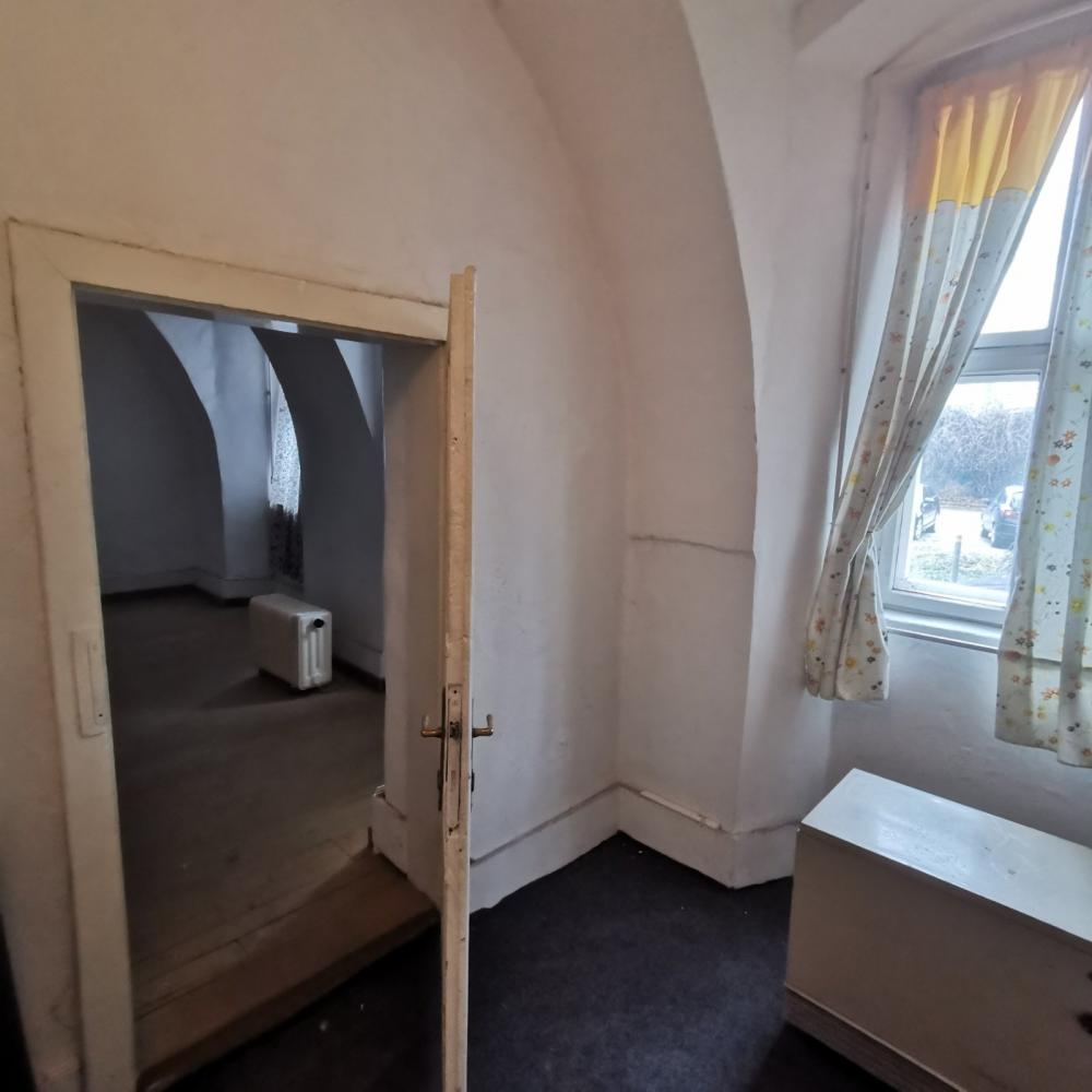 Slika 4 - Trg Vladike Nikolaja 2,  Lokal za izdavanje, 50m2, 501€