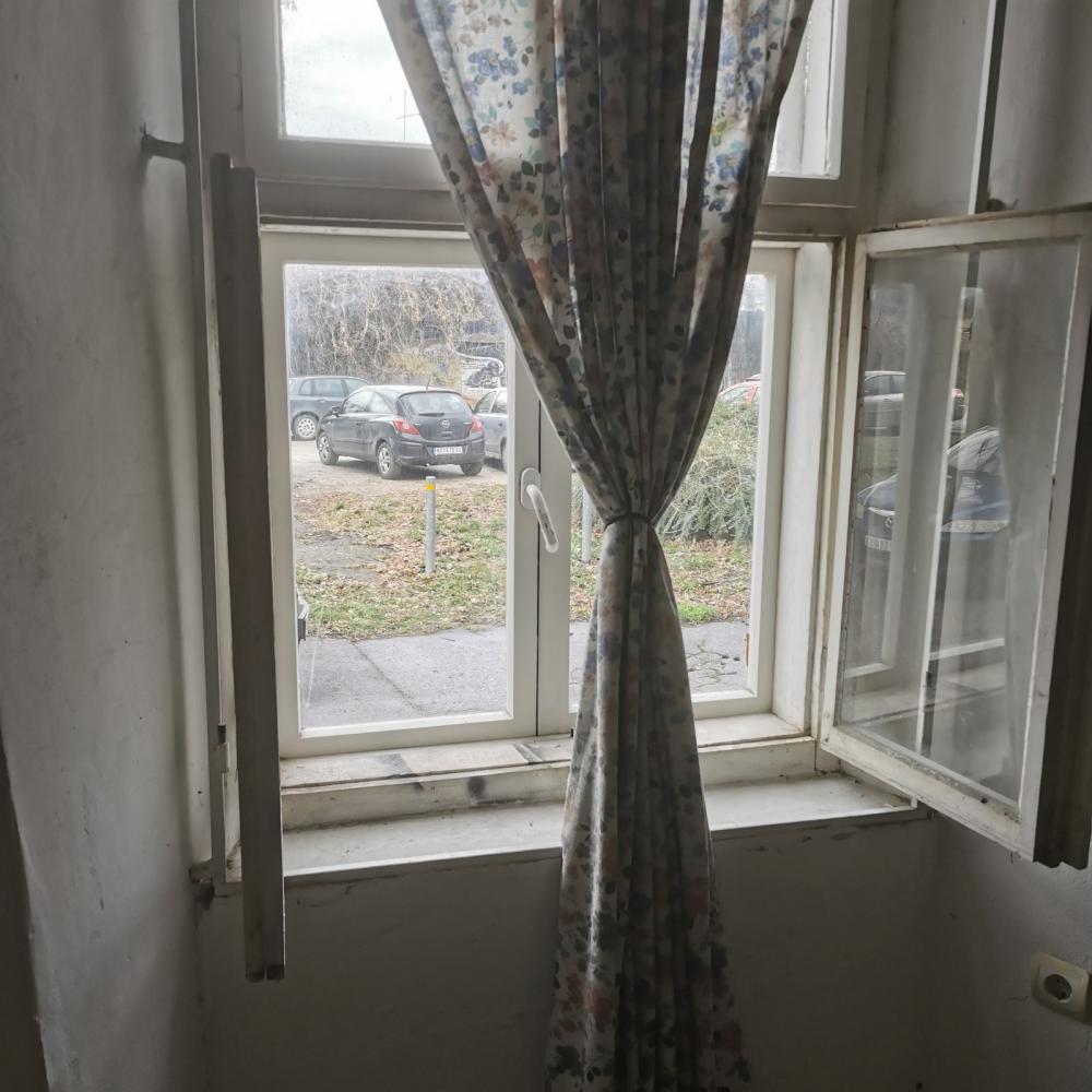 Slika 5 - Trg Vladike Nikolaja 2,  Lokal za izdavanje, 50m2, 501€