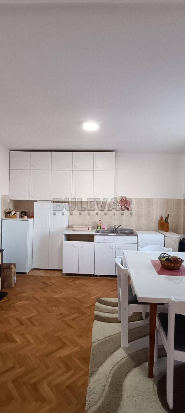 Slika 3 - Vojislava Vasje Stankovića, Dvosoban stan za izdavanje, 70m2, 250€