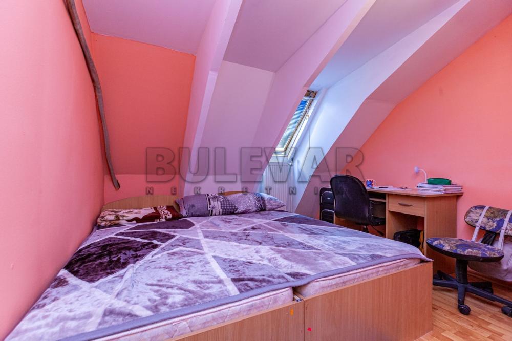 Slika 8 - Trg kralja Aleksandra Ujedinitelja, Jednoiposoban stan za izdavanje, 33m2, 320€