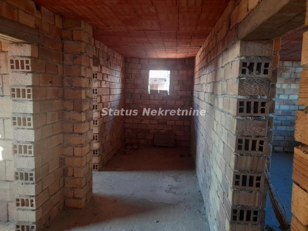 Slika 2 -  Kuća na prodaju, 250m2, 120.000€