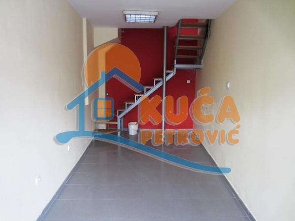 Glavna slika oglasa 323006