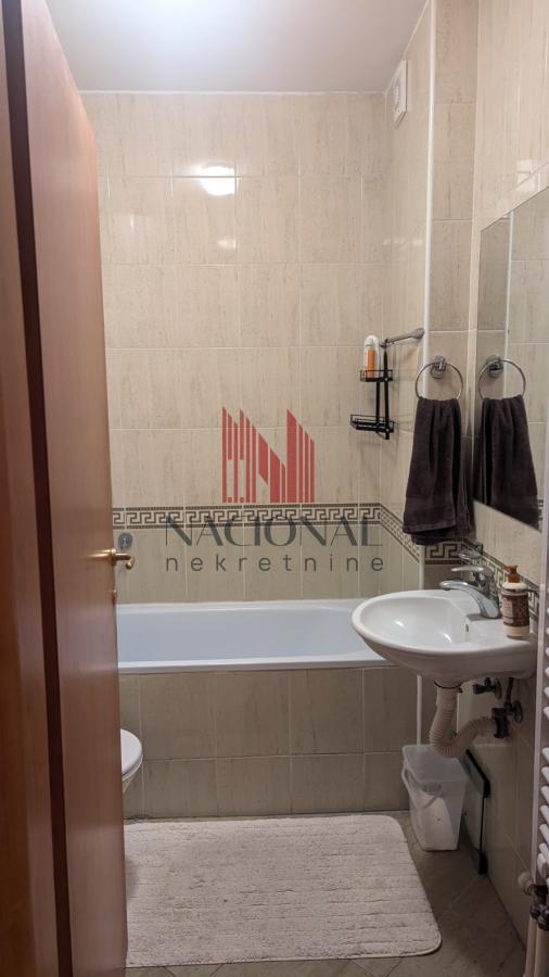 Slika 4 - AVGUSTA CESARCA,  Stan na prodaju, 38m2, 111.240€