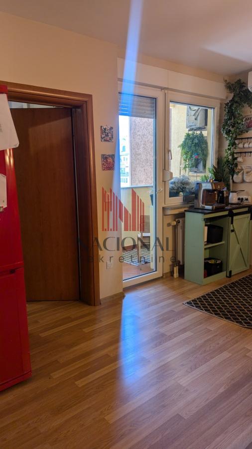 Slika 7 - AVGUSTA CESARCA,  Stan na prodaju, 38m2, 111.240€