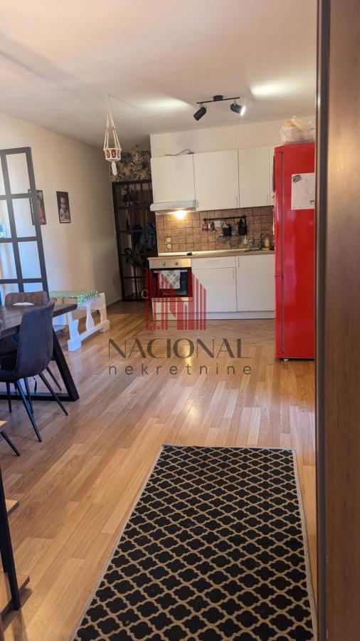 Slika 2 - AVGUSTA CESARCA,  Stan na prodaju, 38m2, 111.240€