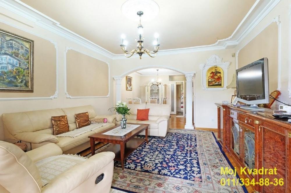 Slika 1 -  Kuća na prodaju, 250m2, 420.000€