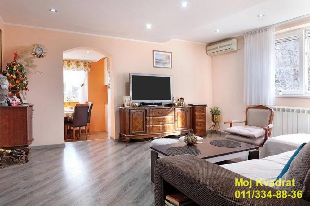 Slika 2 -  Kuća na prodaju, 214m2, 330.000€