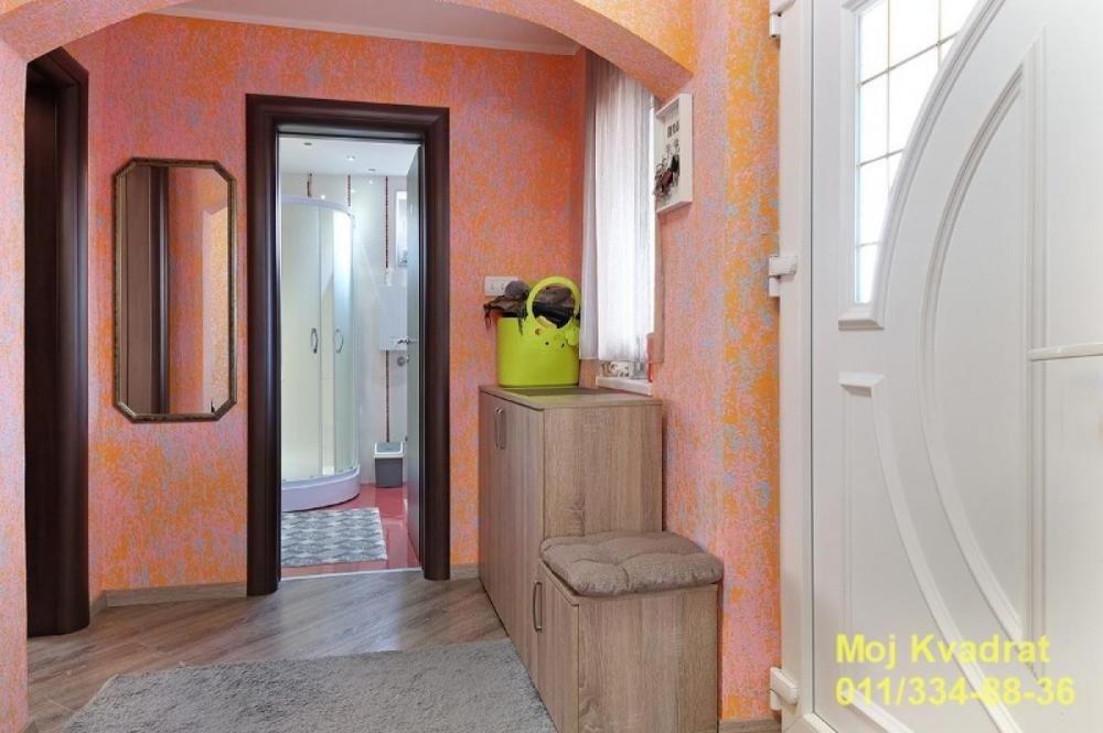 Slika 8 -  Kuća na prodaju, 214m2, 330.000€