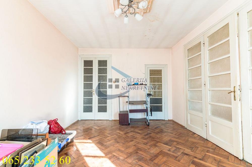 Slika 8 - Simina, Trosoban stan na prodaju, 77m2, 385.000€