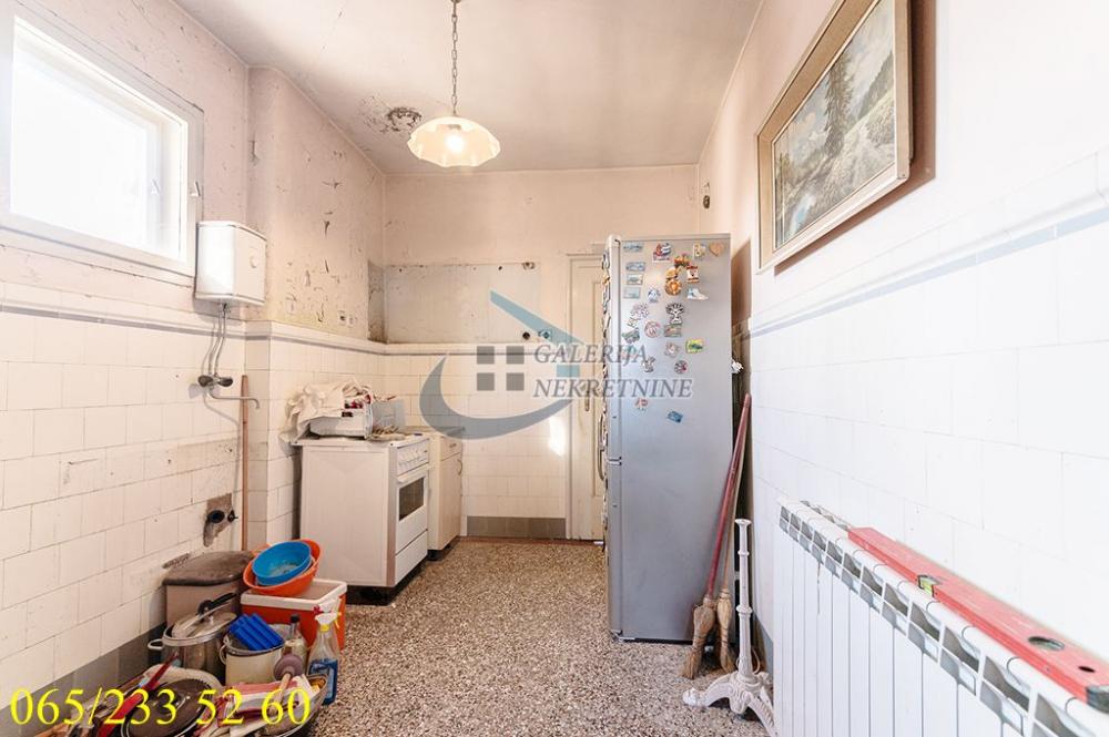 Slika 7 - Simina, Trosoban stan na prodaju, 77m2, 385.000€