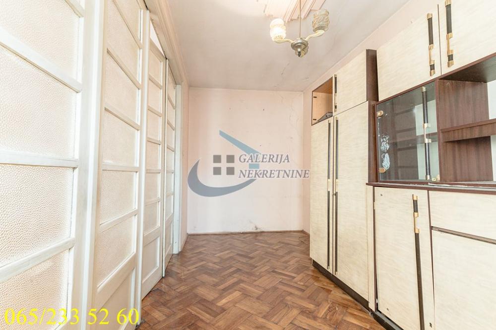 Slika 3 - Simina, Trosoban stan na prodaju, 77m2, 385.000€