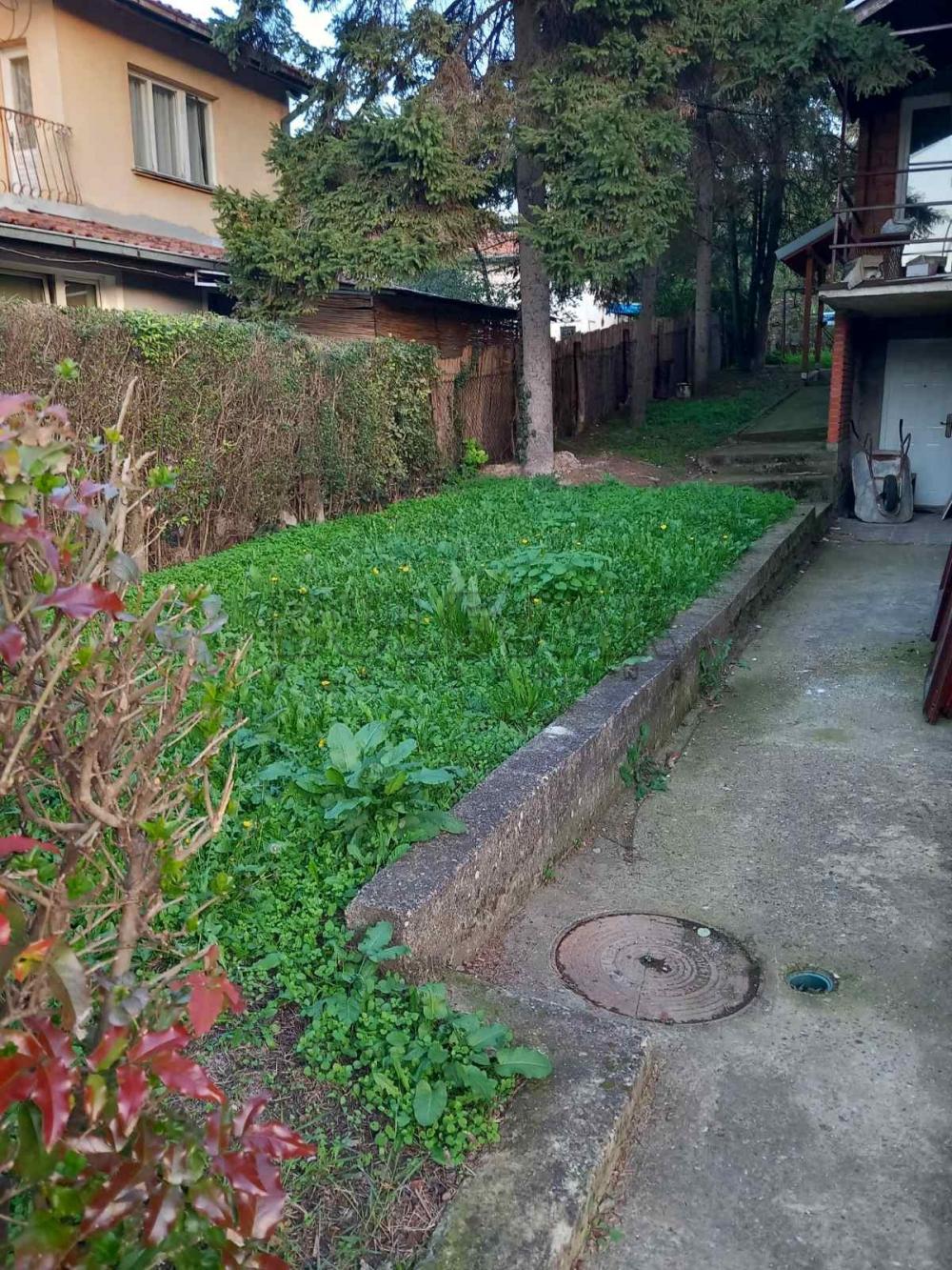 Slika 4 - Mihaila Todorović,  Kuća na prodaju, 224m2, 165.000€