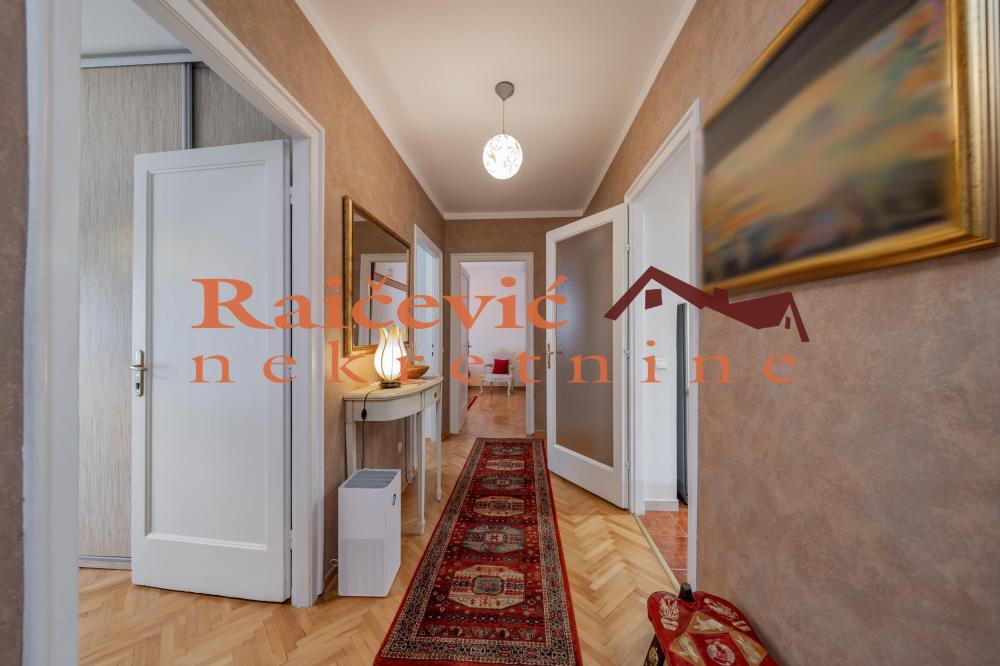 Slika 8 - Bledska, Četvoroiposoban stan za izdavanje, 108m2, 2.000€