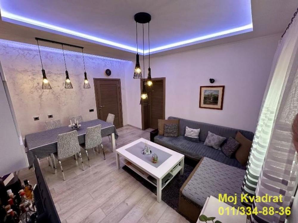 Glavna slika -Petosoban stan na prodaju, 100m2, 230.000€