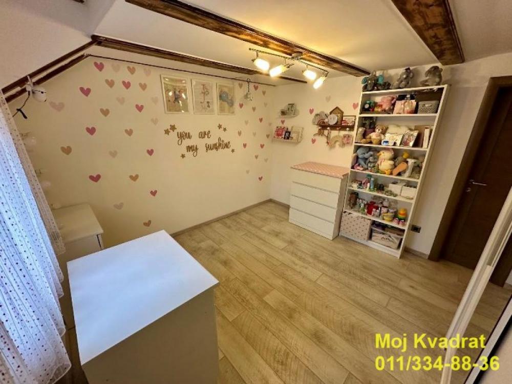 Slika 11 - Petosoban stan na prodaju, 100m2, 230.000€