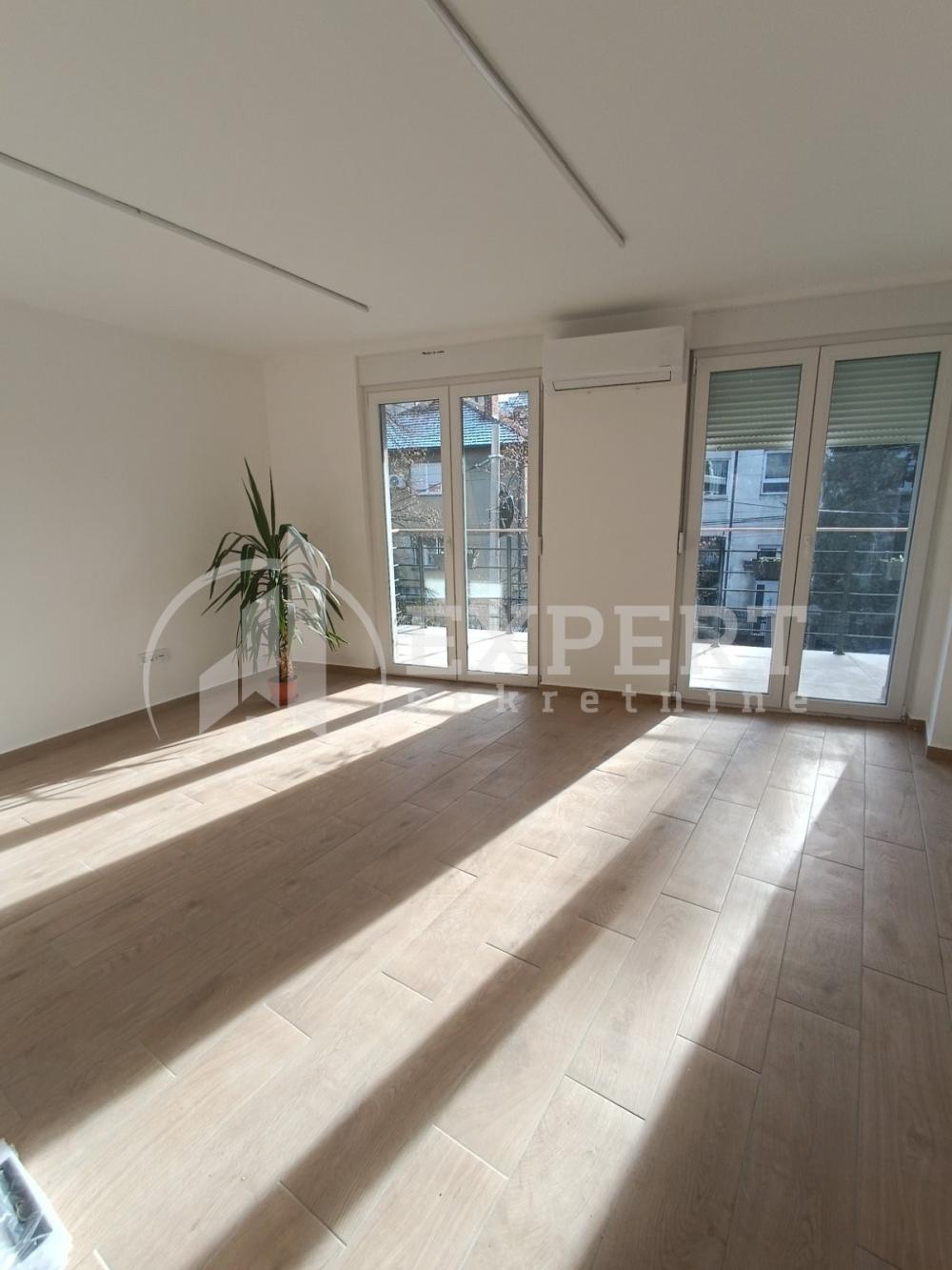 Slika 2 - Stanoja Bunuševca,  Lokal za izdavanje, 103m2, 800€