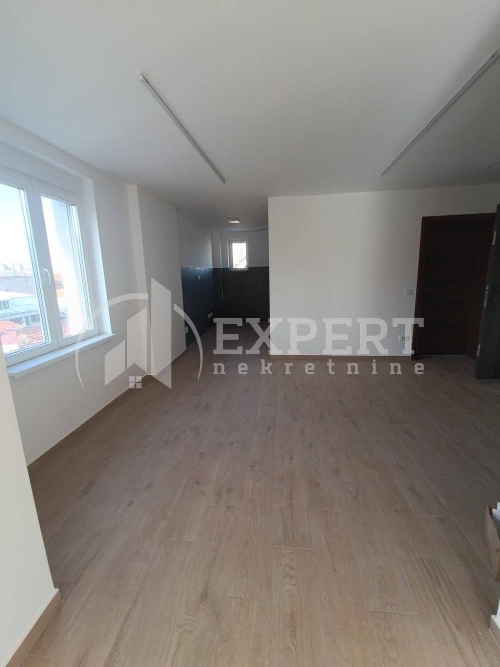 Slika 5 - Stanoja Bunuševca,  Lokal za izdavanje, 103m2, 800€