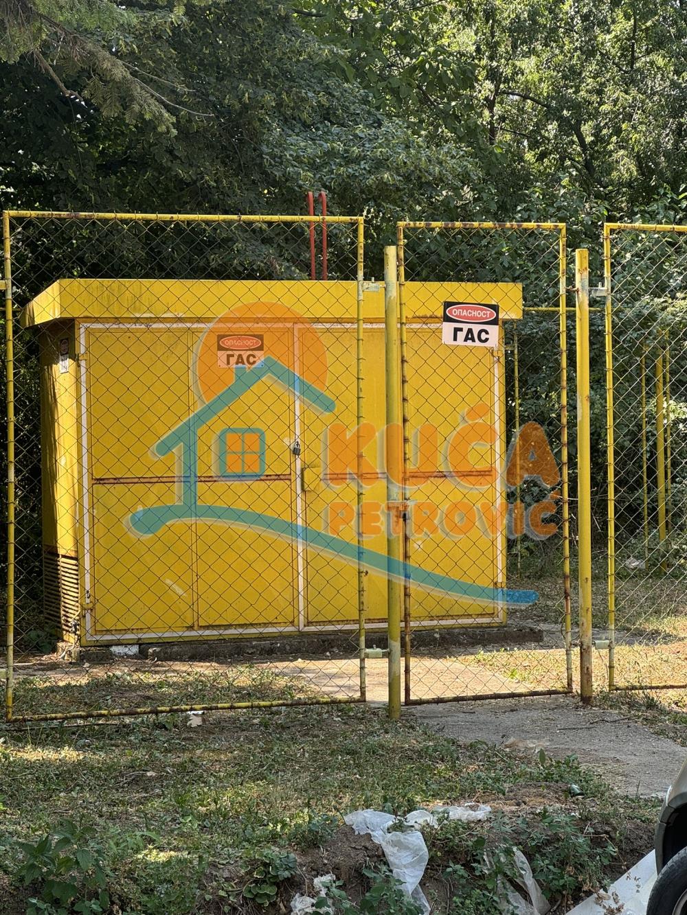 Slika 5 - Šumadijska,  Lokal za izdavanje, 1000m2, 5.000€