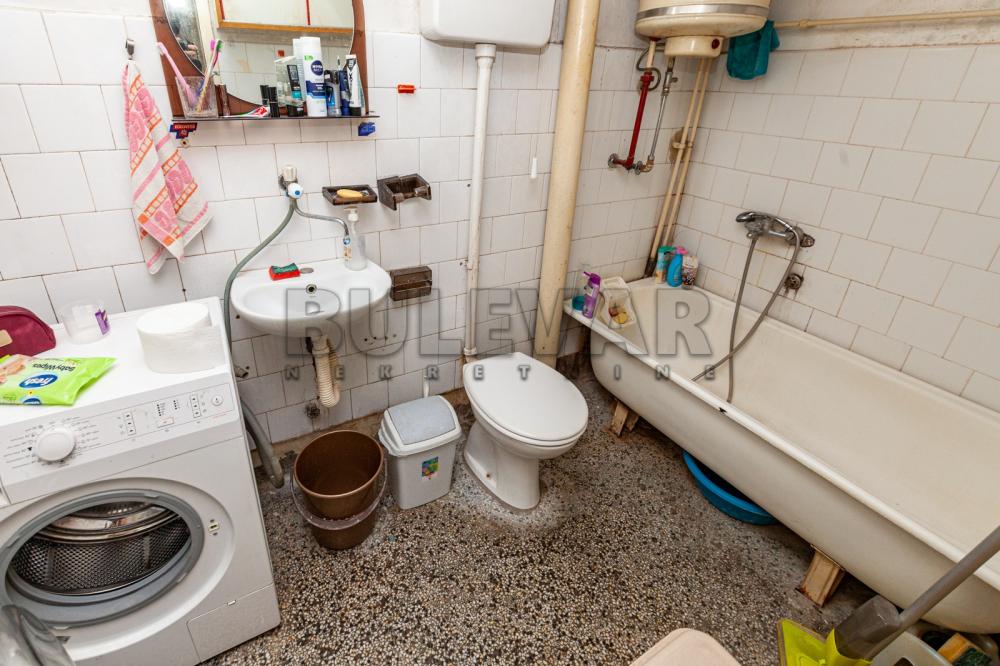 Slika 10 - Trg Pavla Stojkovića, Trosoban stan na prodaju, 91m2, 180.000€