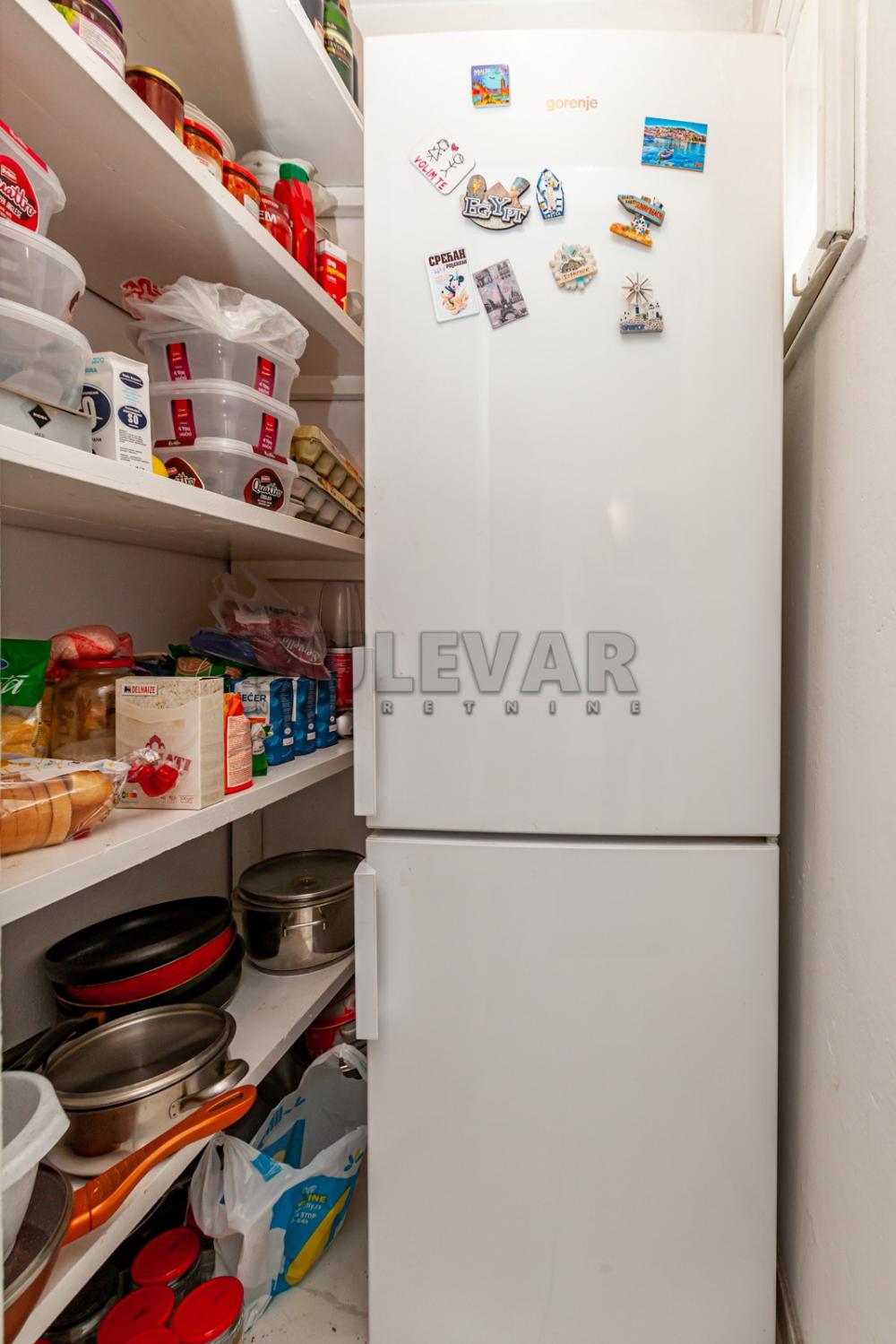 Slika 6 - Trg Pavla Stojkovića, Trosoban stan na prodaju, 91m2, 180.000€