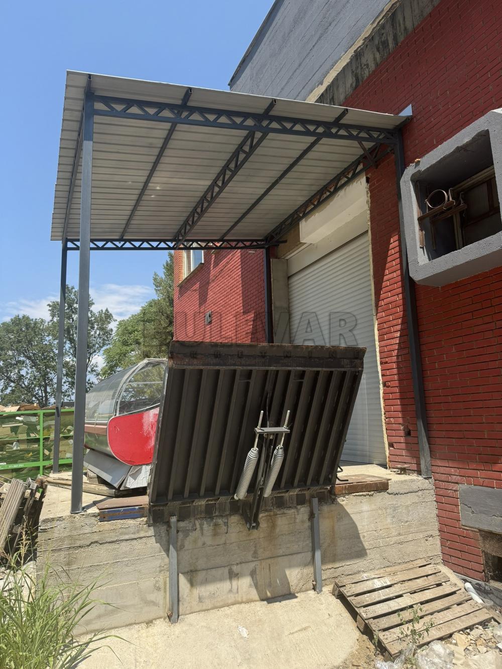 Slika 8 - Šumadijska,  Lokal za izdavanje, 1000m2, 5.000€