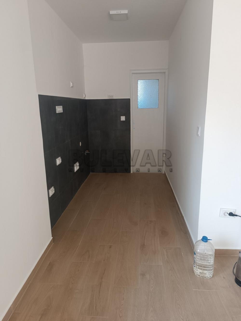 Slika 3 - Stanoja Bunuševca,  Lokal za izdavanje, 103m2, 800€