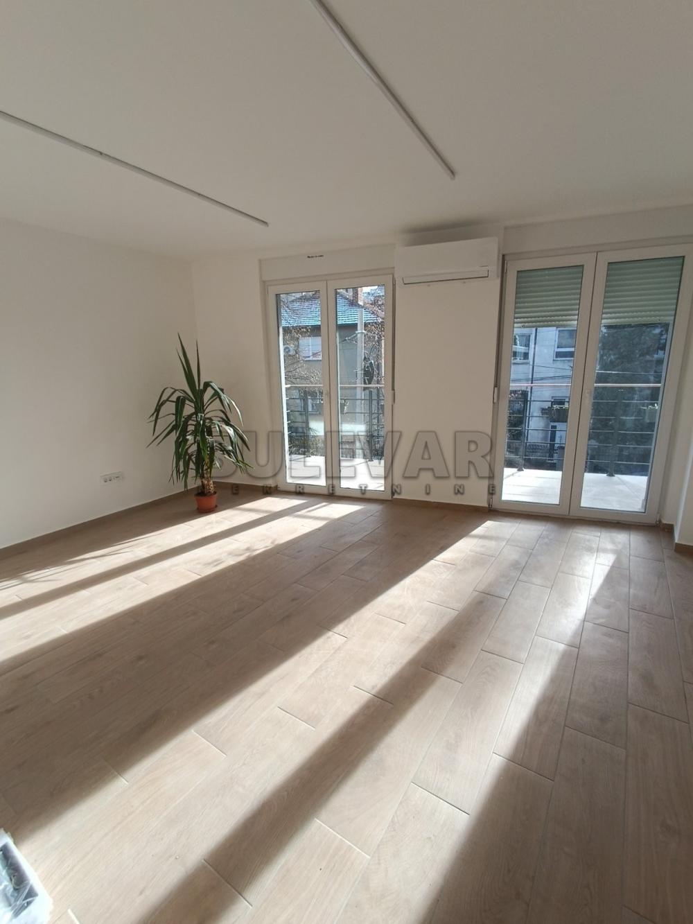 Slika 2 - Stanoja Bunuševca,  Lokal za izdavanje, 103m2, 800€