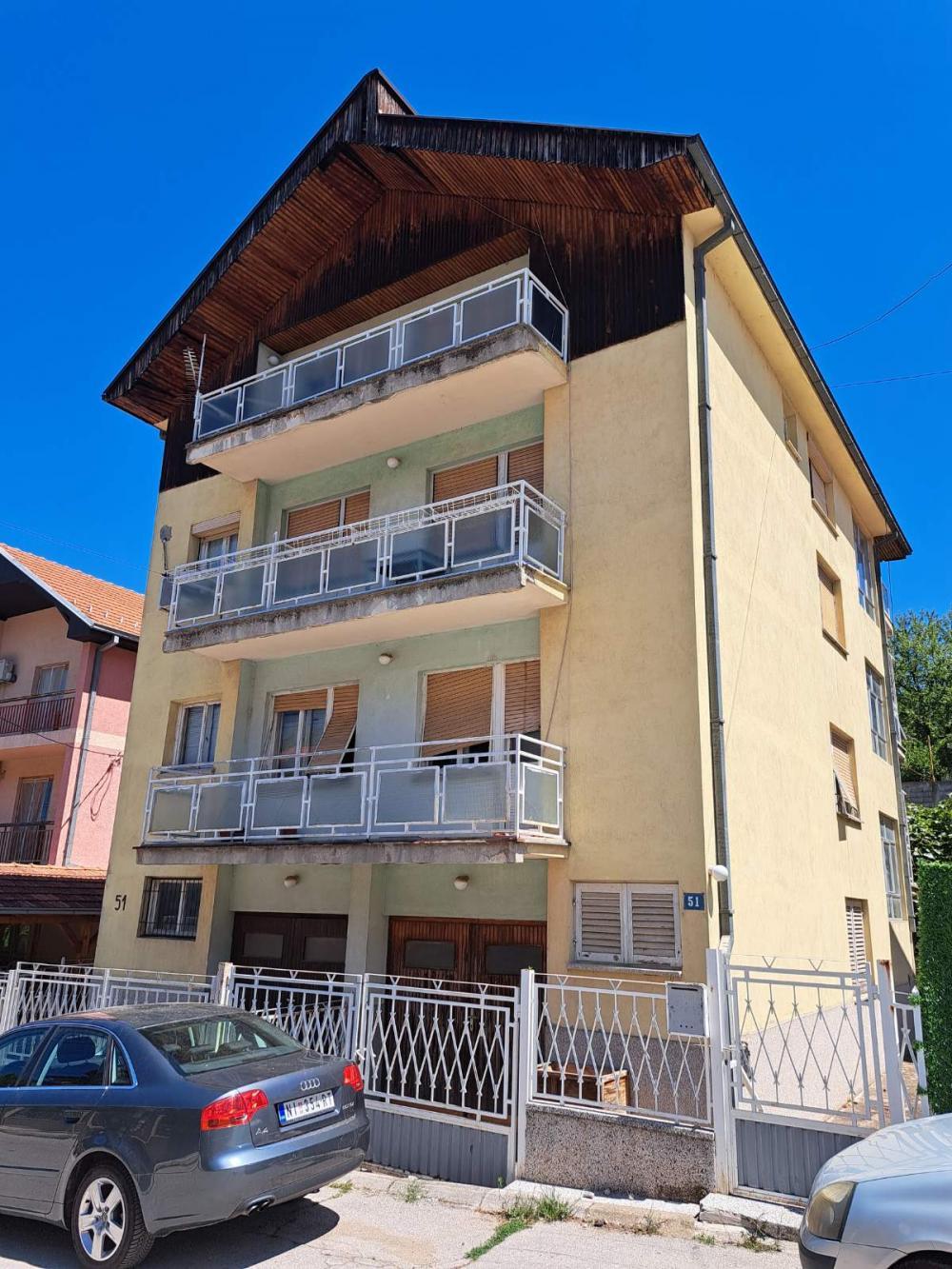 Glavna slika - Kuća na prodaju, 137m2m2, 130.000€