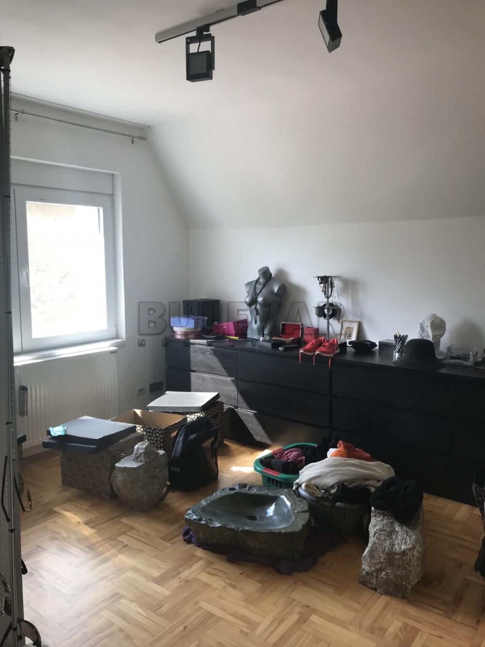 Slika 6 - Bulevar Medijana,  Lokal za izdavanje, 154m2, 1.000€