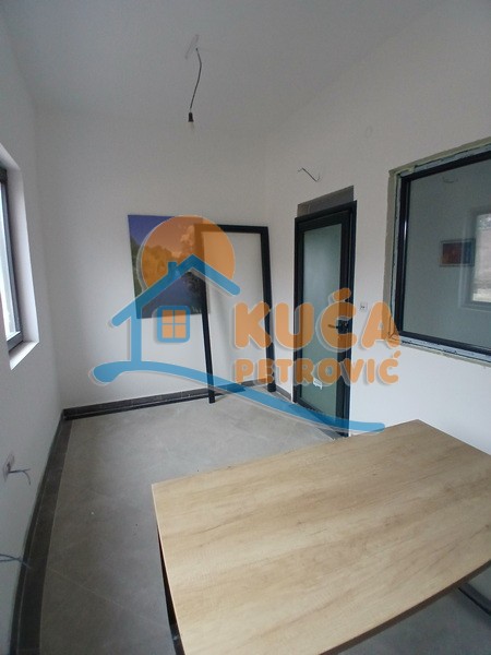 Slika 11 - Desanke Maksimović,  Lokal na prodaju, 250m2, 340.000€