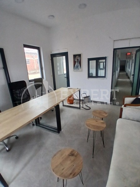 Slika 4 - Desanke Maksimović,  Lokal na prodaju, 250m2, 340.000€