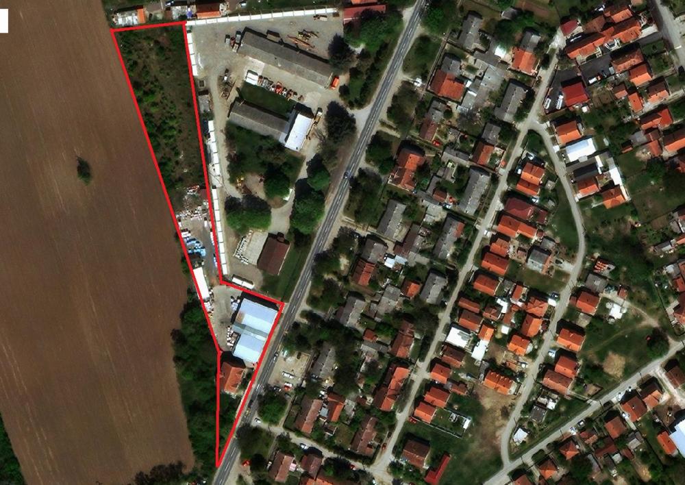 Slika 0 - Brace Nikolic,  Kuća na prodaju, 500m2, 1.500.000€