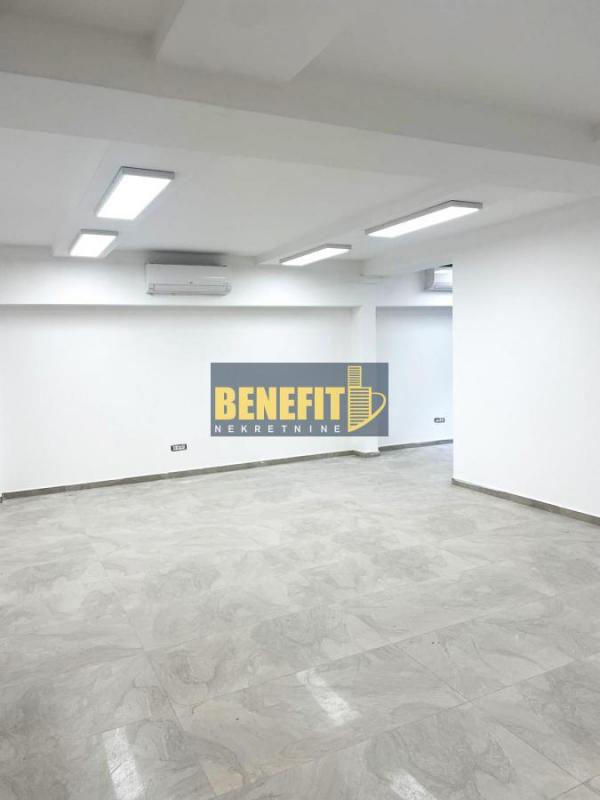 Slika 1 -  Lokal za izdavanje, 200m2, 2.000€