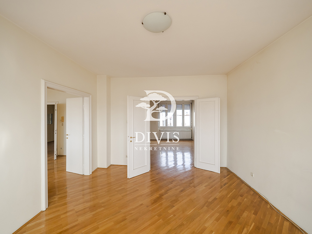 Slika 1 - Terazije, Četvorosoban stan na prodaju, 160m2, 714.000€